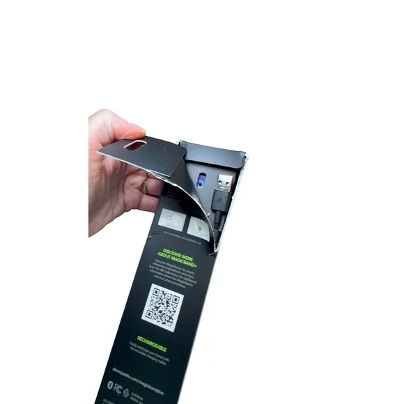 Disney Parks Avengers MagicBand+ Plus Avengers Assemble Theme Park Band New - Picture 6 of 8